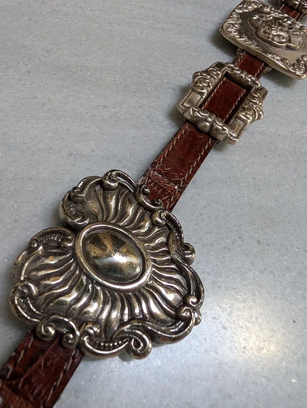 vintage 1993 BRIGHTON concho type belt S M